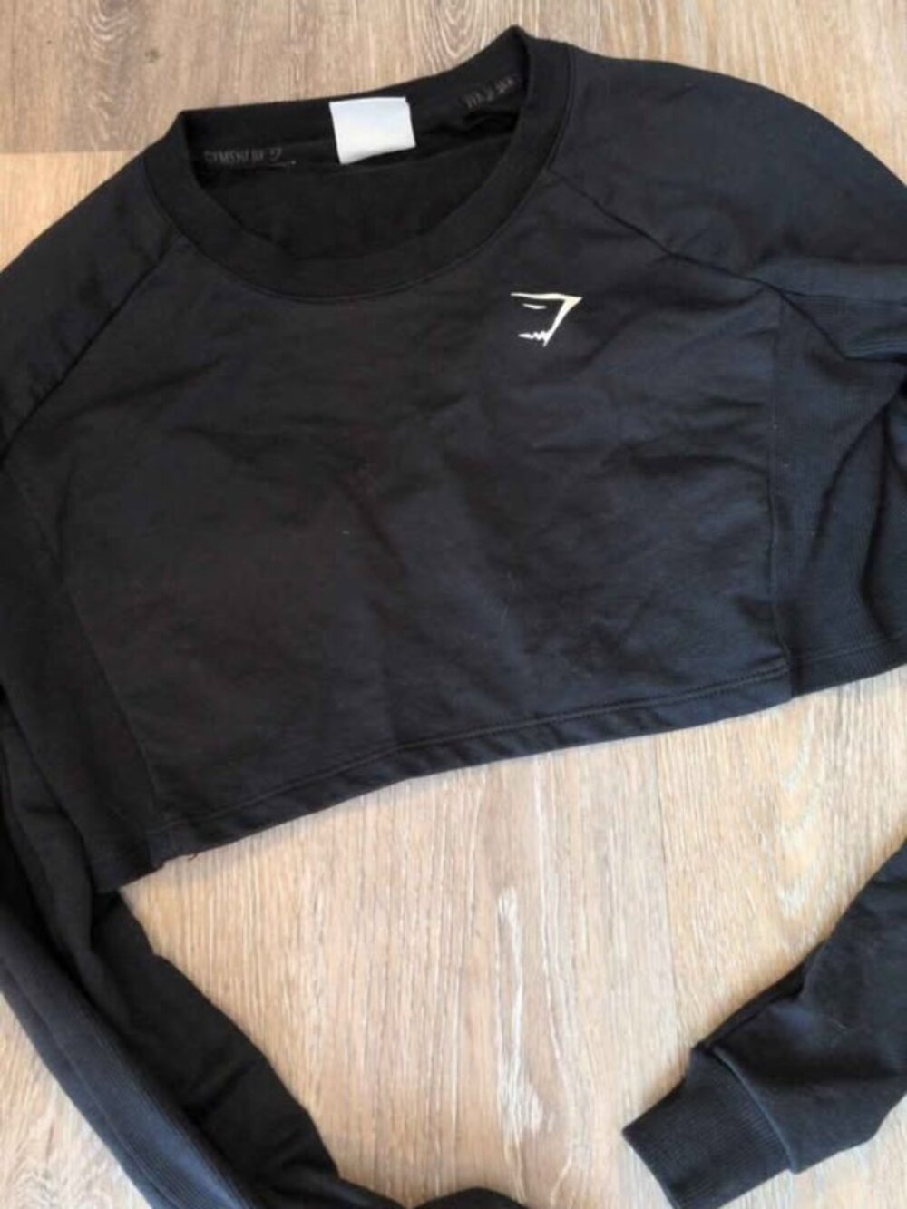 Gymshark Cropped Long Sleeve Shirt xs